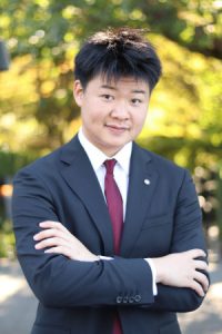 Headshot of Neil Hong
