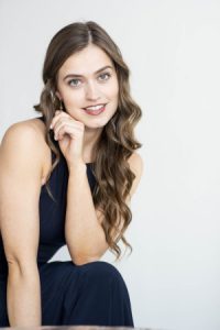 Headshot of Elena Howard-Scott
