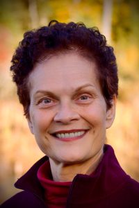 Head shot of Valerie Kuinka